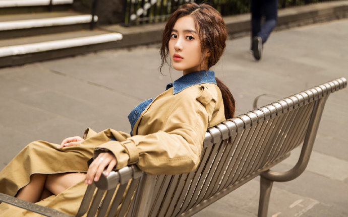 黄仁勋：将开始向中国市场销售H20芯片